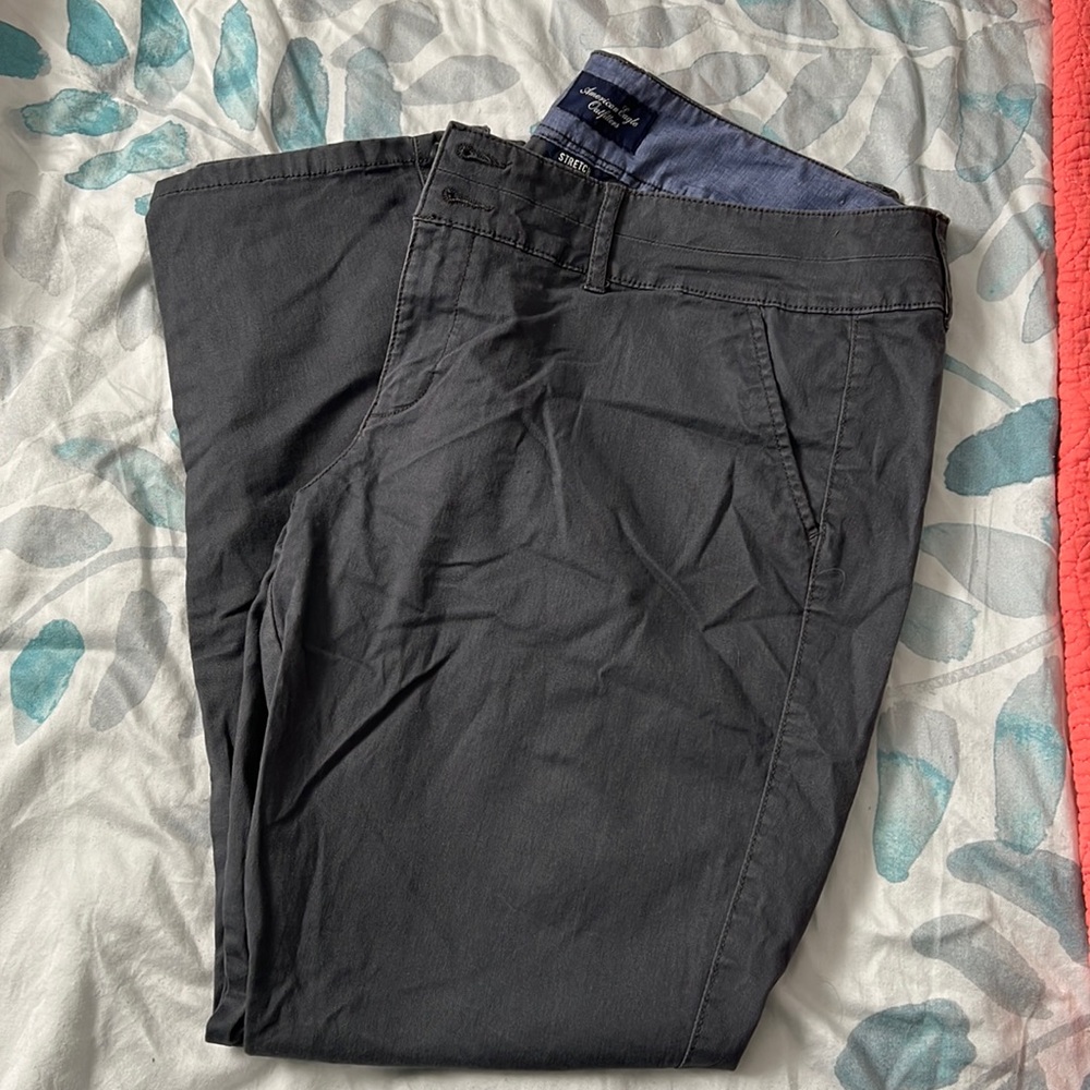 American Eagle Chinos